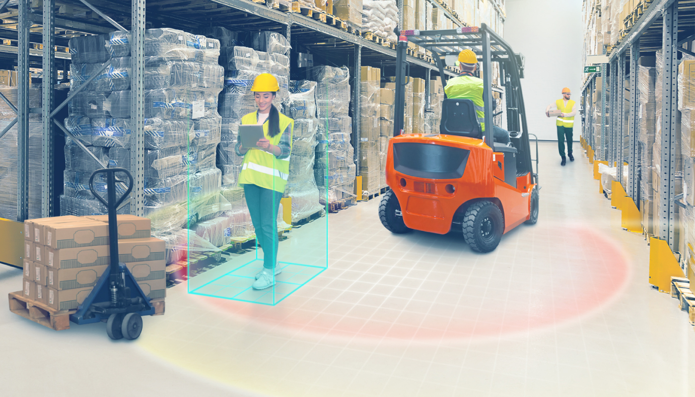 VIA Mobile360 FSS pedestrian detection in a warehouse